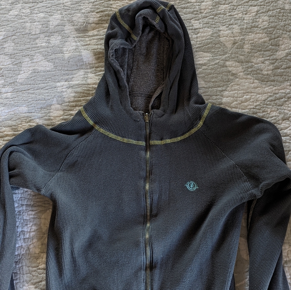 Element Reversible Hooding Size Medium - image 3